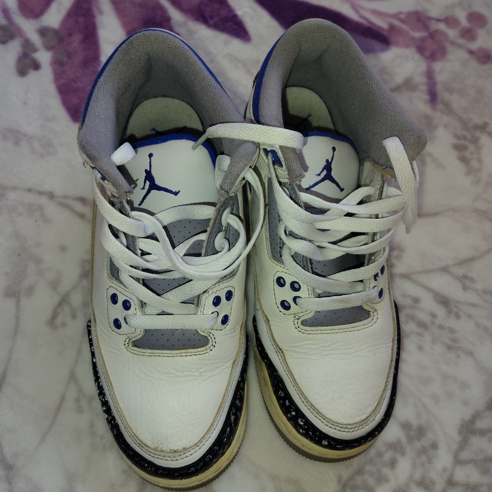 Jordan  White Blue and Gray  Sneakers Size 7